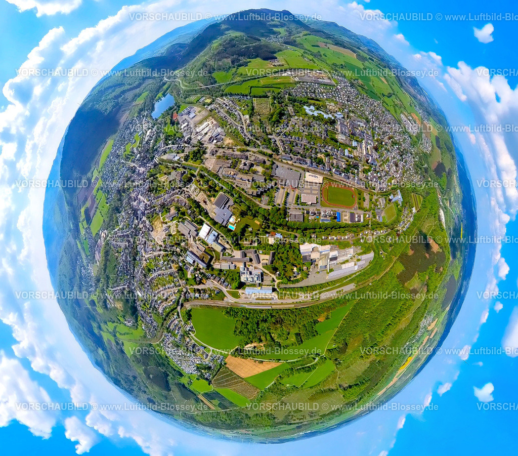 Olsberg240590426Mitte | Luftbild, Wohngebiet Ortsansicht Bigge, Sportplatz Fußballstadion Ruhrufer und Schützenhalle, Bigge Bahnhof, Elisabeth-Klinik Bigge, hinten Stausee Olsberg, Erdkugel, Fisheye Aufnahme, Fischaugen Aufnahme, 360 Grad Aufnahme, tiny world, little planet, fisheye Bild, Bigge, Olsberg, Sauerland, Nordrhein-Westfalen, Deutschland