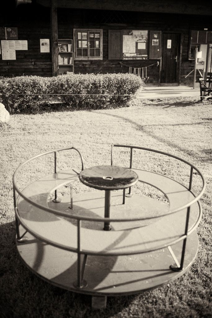 Schwimmbad Schwarzenberg | Schwarzenberg, Austria - August 06, 2014: Schwimmbad Schwarzenberg. - Realisiert mit Pictrs.com