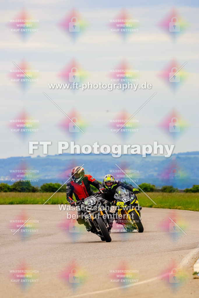 MotoTeam-2860 | Hier findet Ihr Bilder von Touristenfahrten auf der Nürburgring Nordschleife oder von anderen Veranstaltungen die ich besucht habe. Viel Spass beim Durch Schauen 