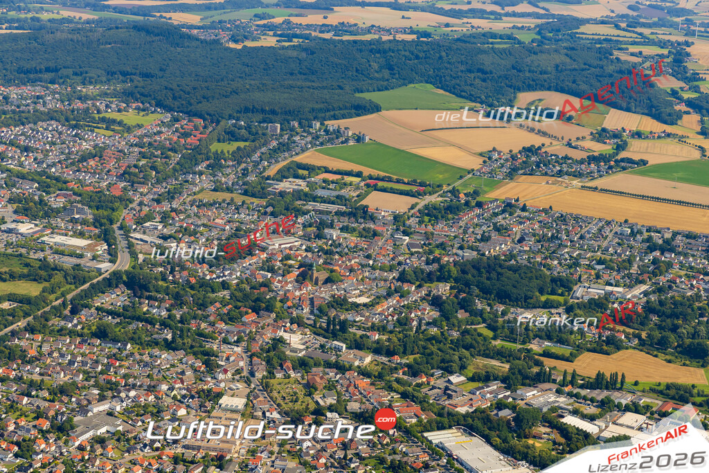 Schöne Luftaufnahme als Geschenk in Aspe Bad Salzuflen - Die Luftbildaufnahme wurde 2025 vom UL-Flugzeug heraus erstellt ( keine Drohne ) - Hochauflösende Luftaufnahme -Nicht vergleichbar mit Google Maps oder Satelittenbilder- Die Geschenkidee !Mit Lizenz und Bildrechte bestellbar