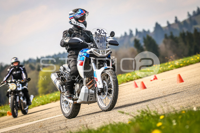 0030-260419_NOE-011_30 | Deine Full-Service-Agentur für ✔️Videoproduktionen und ✔️Motorsportfotografie Jetzt Angebot anfragen!