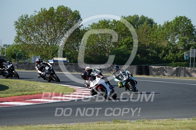 2025_05_12_PBK_18202 | Sportfotografie; SlowMotion; Video; Rennstrecke; Hafeneger; Speer; Racing; RSE; BMW; CBO; Trackday; Motorsportarena; Hockenheimring; Brno; Most; Barcelona; Valencia