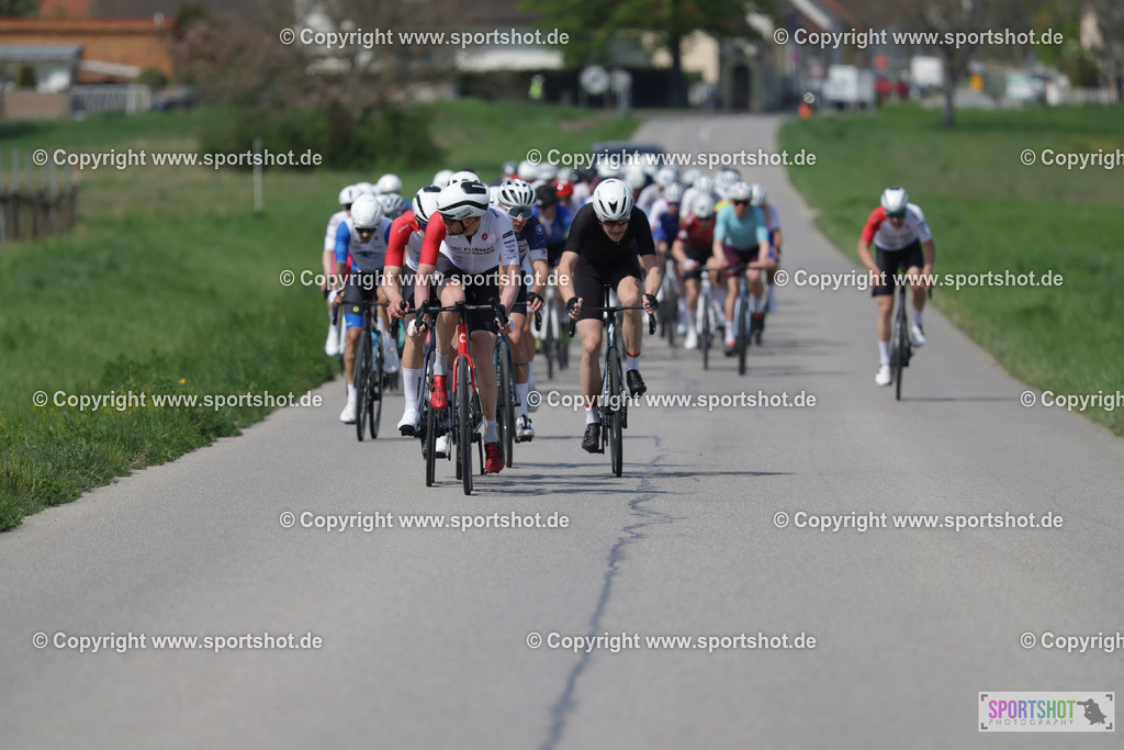 368A4222 | Neusiedlersee Radmarathon 2026@sportshot_your_pictrs #yourpictures#roadtowm2029 #nrm #neusiedlerseeradmarathon #neusiedlersee #neusiedlerseetourismus #burgenland #mörbisch #nrm26 #burgenlandtourismus #voglundco #poweredbyburgenlandtourismus #radsport #rad #marathon #ucigranfondo #visitburgenland #ucigranfondoworldseries