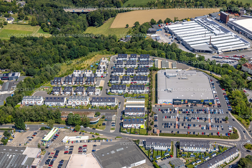 Velbert220803327 | Luftbild, Neubau Wohnsiedlung Winkelstraße, Einkaufszentrum, Velbert, Ruhrgebiet, Nordrhein-Westfalen, Deutschland