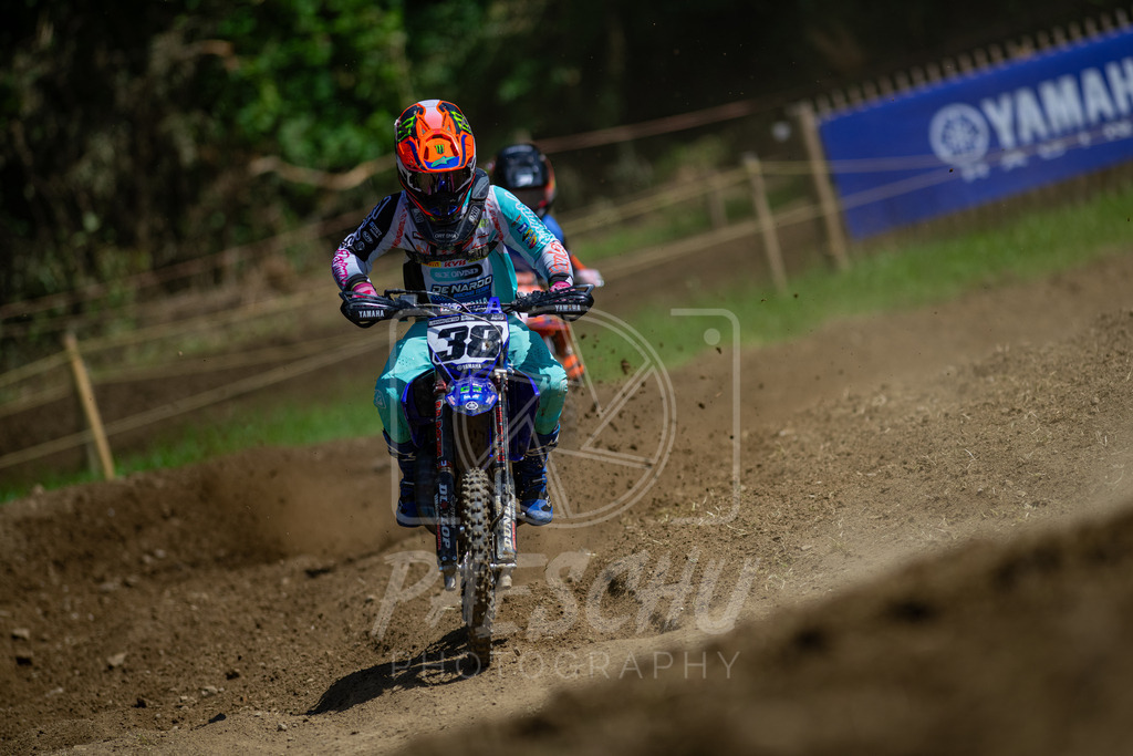 85 er (328) | Paeschuphoto Shop - Wer nicht sucht der auch nicht findet.Ob Motocrossbilder oder von einem besuchtem Spiel, Hauptsache Action. - Realisiert mit Pictrs.com