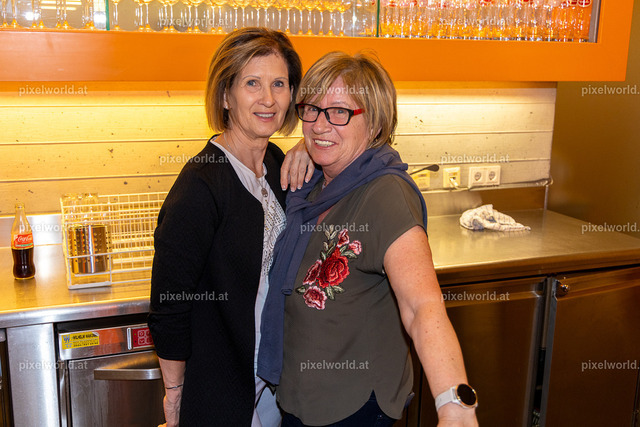 Schlager trifft Tracht | Bildershop von pixelworld.at - Realisiert mit Pictrs.com