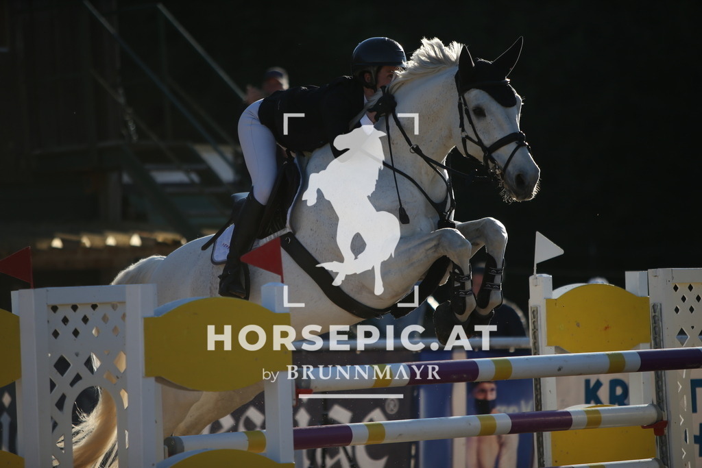 PP016010 | Willkommen bei Brunnmayr - Design & Fotografie – Ihrem Spezialisten für Reitturniere und Pferdeveranstaltungen in Oberösterreich, Salzburg und Bayern! Seit über 17 Jahren sind wir leidenschaftlich dabei.