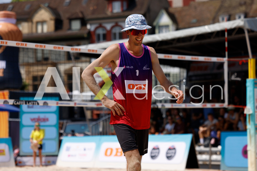 Obi BeachTour 2026 - Basel | BASEL, SWITZERLAND - JULY 19: SIMON HAGENBUCH (SUI) during the Obi BeachTour 2026 match between DILLIER / FLÜCKIGER (SUI) and HAGENBUCH / HAUSSENER (SUI) at Barfüsserplatz on July 19, 2026 in Basel, Switzerland. - Realisiert mit Pictrs.com