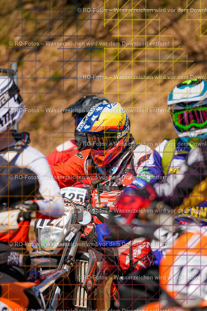 2 Lauf Mernes-160 | Sportfotografie von RO-Fotos: Motorsport, Motocross, Enduro, Laufveranstaltungen und Triathlon. Professionelle Fotos von Sportlern und Events. - Realisiert mit Pictrs.com
