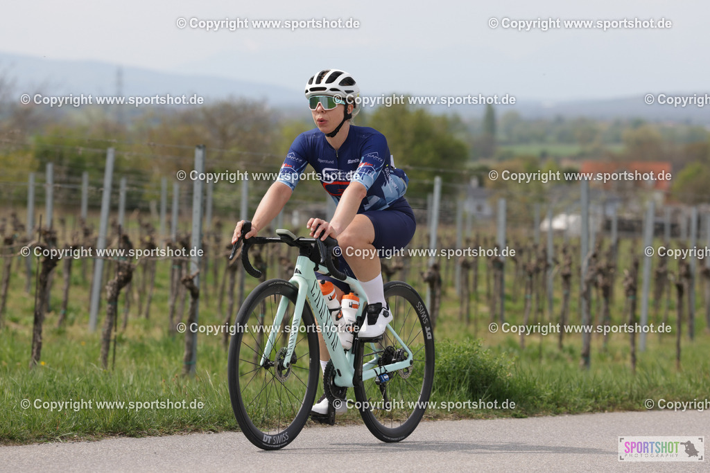 368A4957 | Neusiedlersee Radmarathon 2026@sportshot_your_pictrs #yourpictures#roadtowm2029 #nrm #neusiedlerseeradmarathon #neusiedlersee #neusiedlerseetourismus #burgenland #mörbisch #nrm26 #burgenlandtourismus #voglundco #poweredbyburgenlandtourismus #radsport #rad #marathon #ucigranfondo #visitburgenland #ucigranfondoworldseries