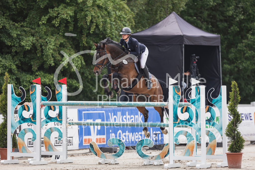 250601_MayDays_S2-Spr_Amateure-202 | Deine schönsten Turniermomente als professionelle Fotos! Entdecke hochwertige Pferdesport-Fotografie im Online-Shop. Jetzt Fotos finden & bestellen!