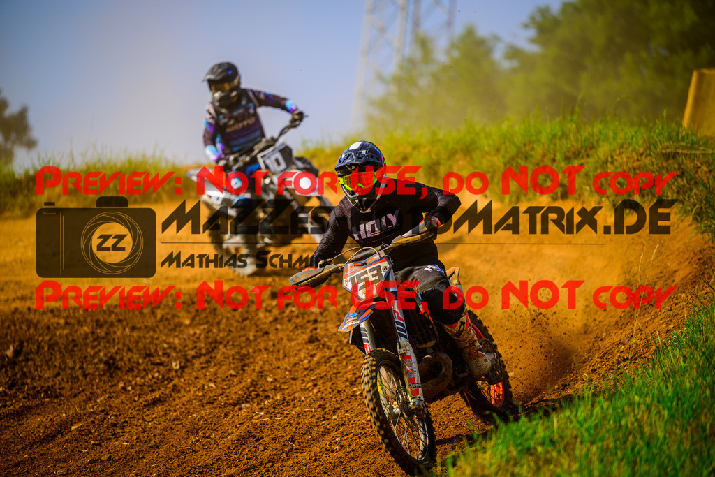 MaZZes_Fotomatrix_20250614_6021986_6350 | MX1