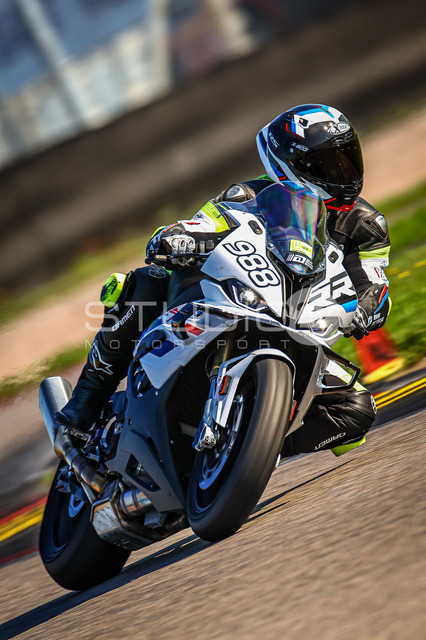 0988-240920SR2-017_988 | Deine Full-Service-Agentur für ✔️Videoproduktionen und ✔️Motorsportfotografie Jetzt Angebot anfragen!