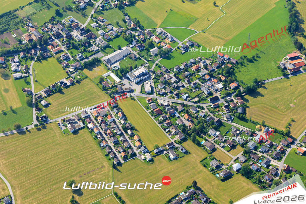 Die Luftaufnahme Lochau -  wurde vom UL-Flugzeug (keine Drohne) aus fotografiert.Hohe Druck- Auflösung-die Geschenkidee!