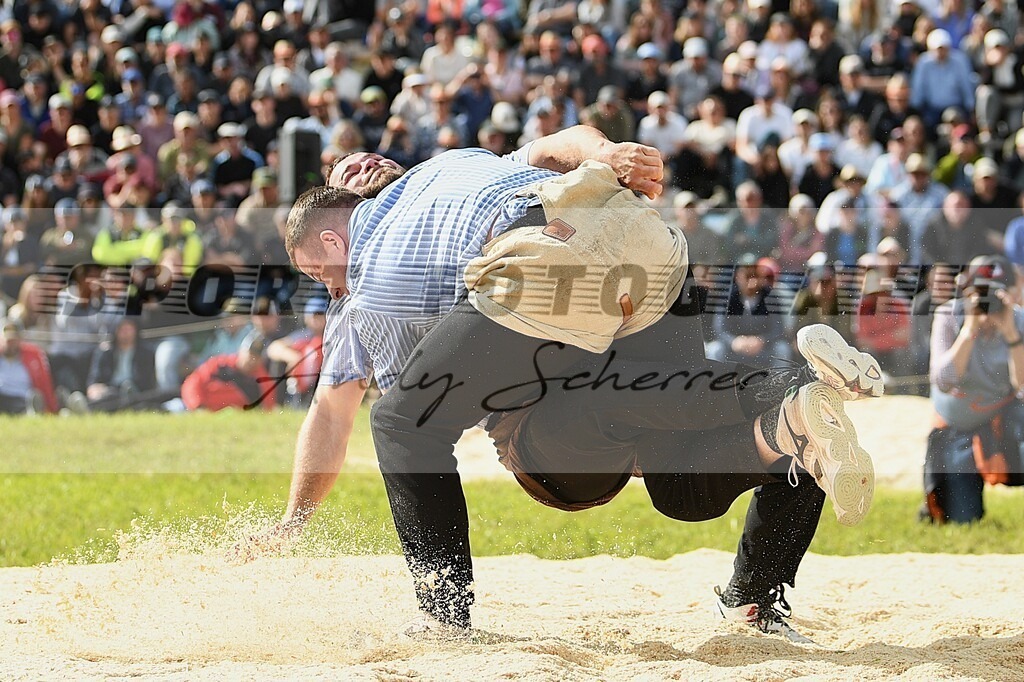 MichiDSC_7503 | Kaufen Sie Sportbilder im Onlineshop von Andy Scherrer Sportfotografie. Faszinierende Bilder von Sportevents aus der ganzen Schweiz. Fussball, Frauenfussball, Unihockey, Handball, Schwingen und weiteren Sportarten. - Realisiert mit Pictrs.com