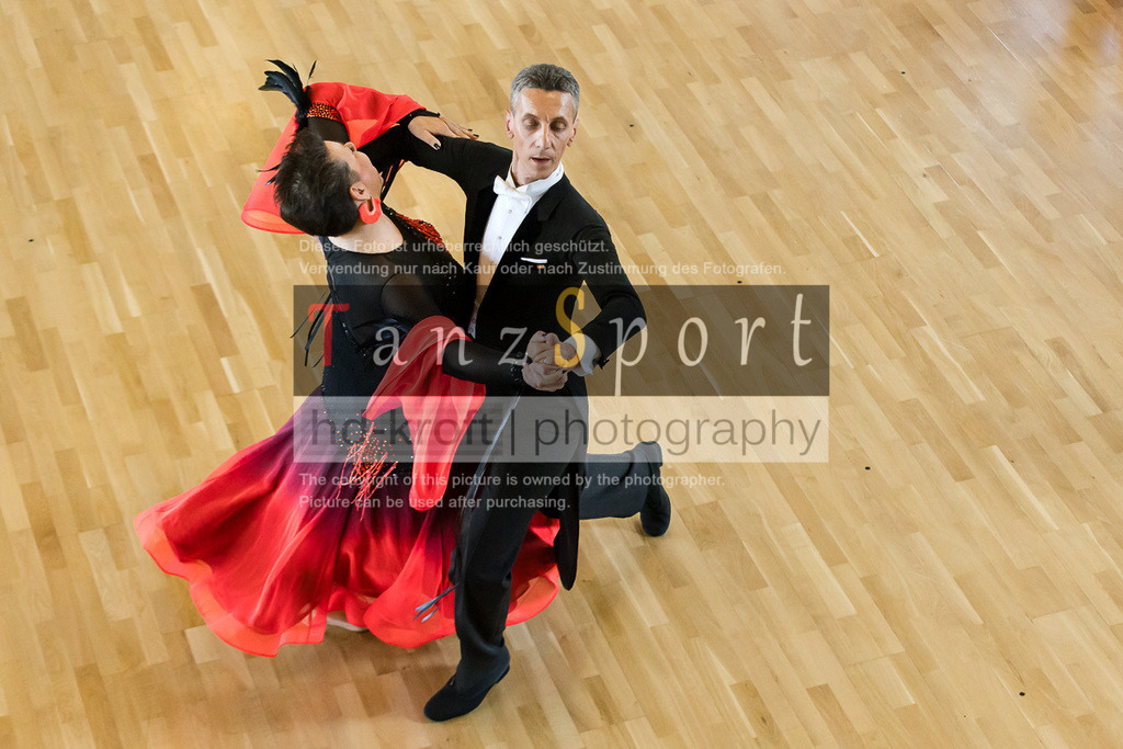 20240525_RL-Masters3-Std_5793 | Tanzsportbilder, Standardtanz, Lateintanz, WDSF, DTV, LTVB, dancecomp, goc, hessen tanzt, blaues band der spree, walzer, tango, wiener walzer, slowfox, quickstepp, samba, rumba, cha-cha-cha, paso doble. jive, hd-kroft photography, turniertanzsport