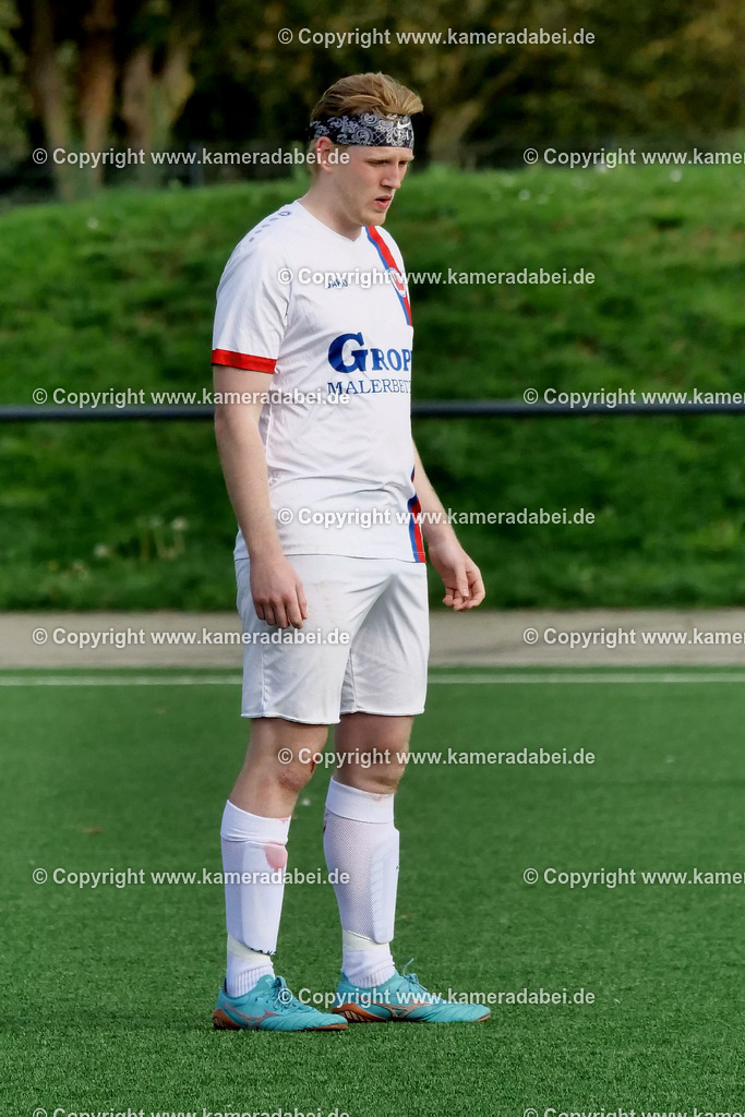 Fußball : Kreisliga A : SUS09 Dinslaken 2 - SF Walsum 09 am 20.10.2024 | Fußball : Kreisliga A : SUS09 Dinslaken 2 - SF Walsum 09 am 20.10.2024 - Realisiert mit Pictrs.com