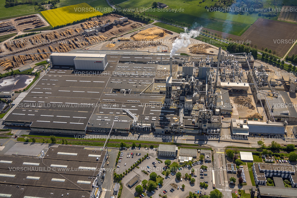 Brilon240503607 | Luftbild, Egger Holzwerkstoffe Brilon GmbH, Brilon, Sauerland, Nordrhein-Westfalen, Deutschland