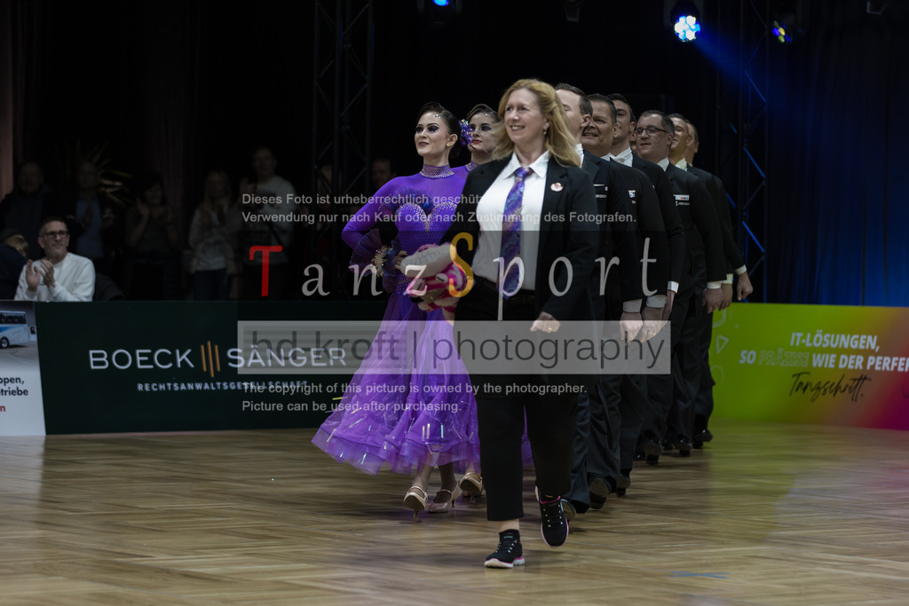 20260124_1BL_Std-Formationen_2863 | Tanzsportbilder, Standardtanz, Lateintanz, WDSF, DTV, LTVB, dancecomp, goc, hessen tanzt, blaues band der spree, walzer, tango, wiener walzer, slowfox, quickstepp, samba, rumba, cha-cha-cha, paso doble. jive, hd-kroft photography, turniertanzsport