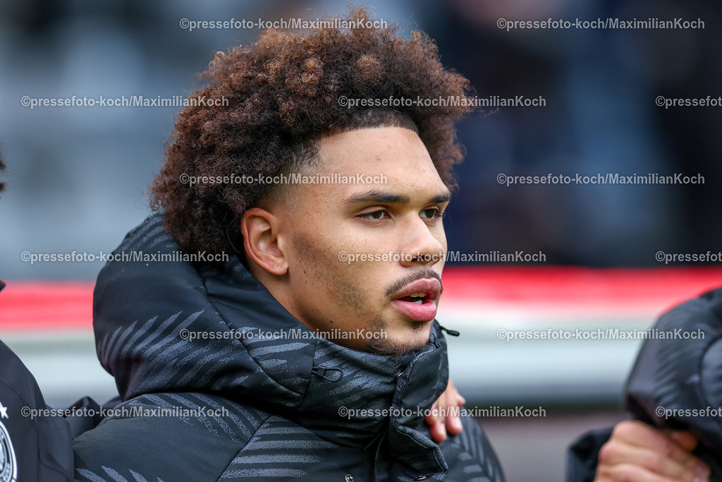 WUP14102402081 | 14.10.2024, Fußball, U20 Länderspiel Deutschland - Ghana, Stadion am Zoo, Wuppertal, Saison 2024 2025: Pharrel Nnamdi Collins (GER #5)