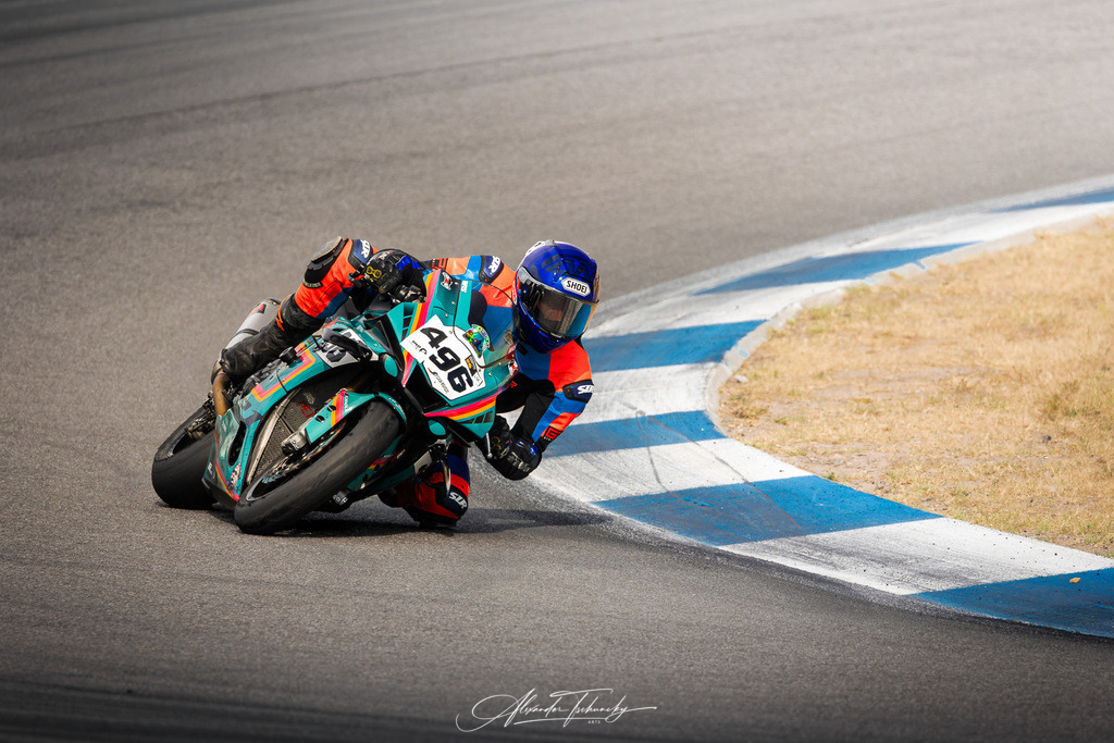 Ducati Trackday Hockenheimring 2026 | Entdecken Sie die faszinierende Welt von Alexander Tschuncky Arts: Kreative Fotografie, atemberaubende Automobilkunst und hochwertiger Bilderdruck. Lassen Sie sich inspirieren! - Realisiert mit Pictrs.com