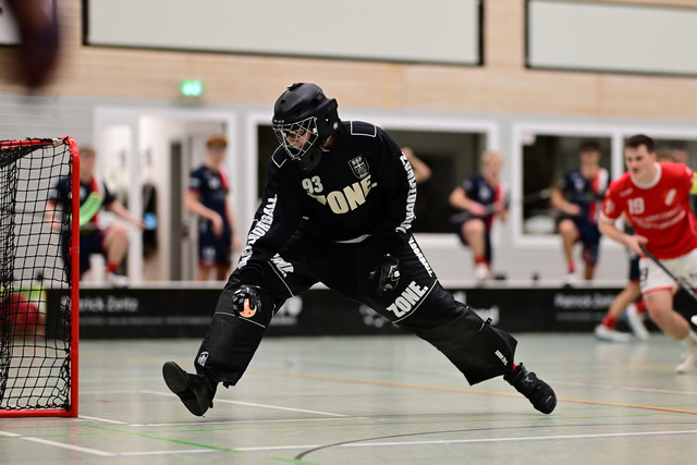 Floorball I Herren I Saison 2024-2025 I 2. FBL Herren Nord-West I 12. Spieltag I MTV Mittelnkirchen - SSF Dragons Bonn II I 037250 | Der Sportfotograf. - Realisiert mit Pictrs.com