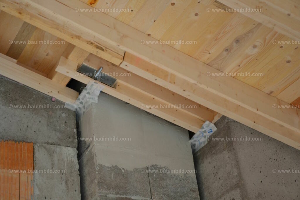 bib-lg13-holzbau-ausbau-0003 | Nach LV-Leistungsgruppen sortierte Detailfotos über den Bau eines Hauses. Alle Hausbau-Bilder direkt vom Urheber und Autor der Website Haus-Selber-Bauen.com