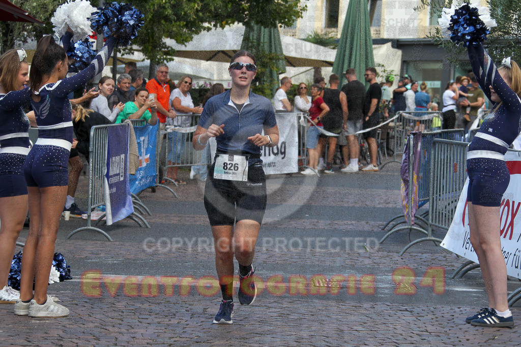 250824_1525_EV4_2867 | Sportfotografie im Rhein-Sieg Kreis, Köln, Bonn, NRW, Rheinland Pfalz, Hessen, etc. Unser Tätigkeitsfeld umfasst den Laufsport vom Volkslauf über den Marathon, Duathlon, Triathon bis zum Ultralauf wie Kölnpfad Ultra oder Schindertrail.