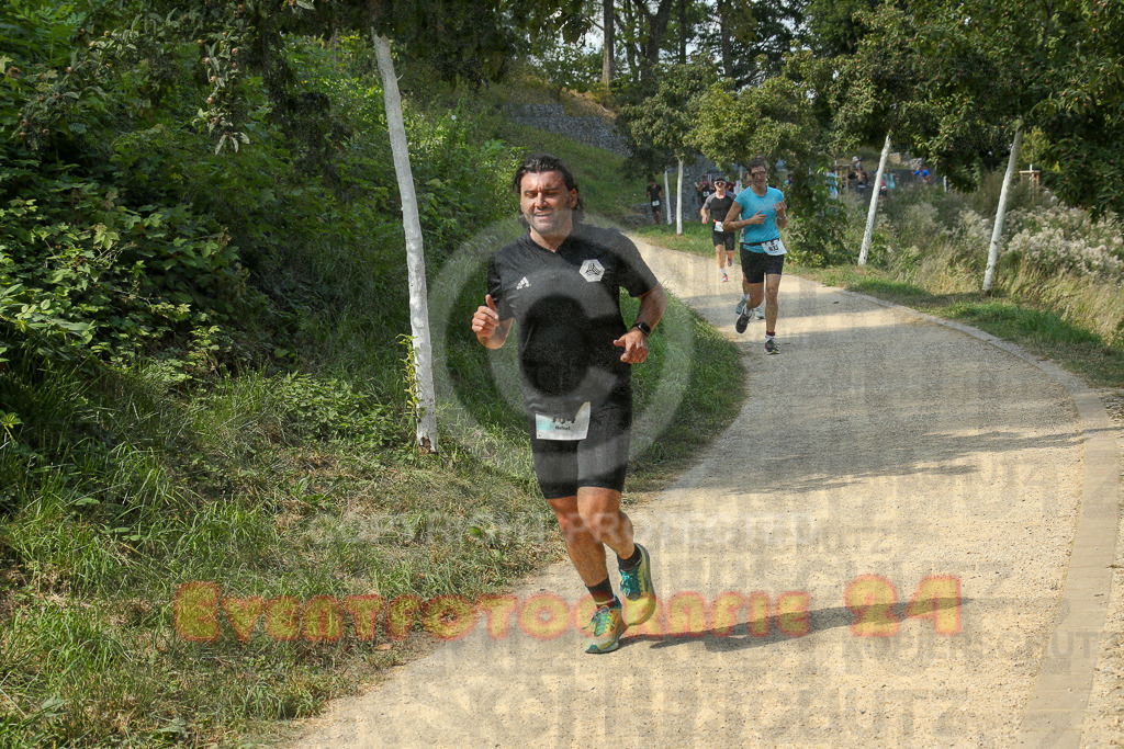 250824_1441_EX1_7167 | Sportfotografie im Rhein-Sieg Kreis, Köln, Bonn, NRW, Rheinland Pfalz, Hessen, etc. Unser Tätigkeitsfeld umfasst den Laufsport vom Volkslauf über den Marathon, Duathlon, Triathon bis zum Ultralauf wie Kölnpfad Ultra oder Schindertrail.
