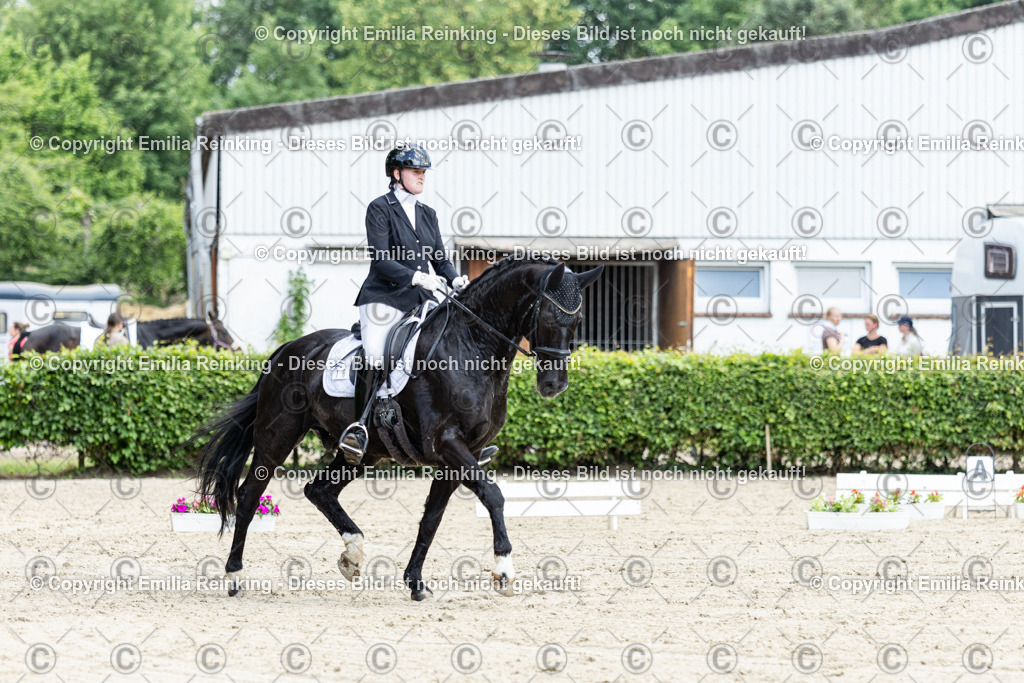 CL5A3922 | Emilia Reinking Fotografie - Realisiert mit Pictrs.com