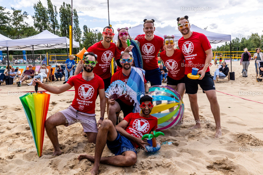 2025-200083335-Strandvölkerball-WM |  24.08.2025; Berlin Foto: Gerold Rebsch - www.beachpics.de