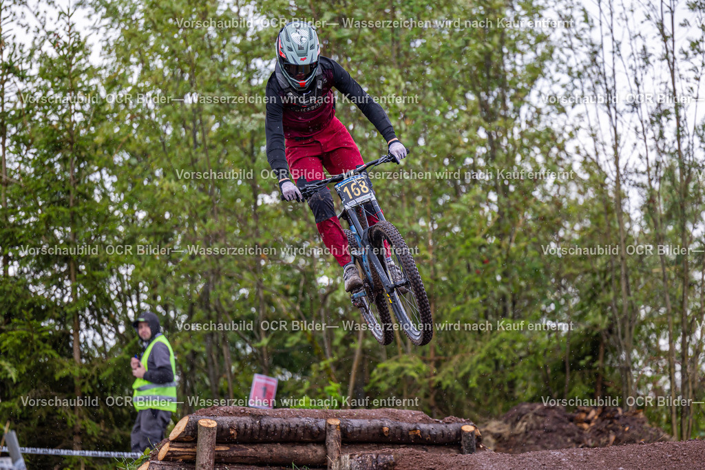 IXS Downhill Ilmenau Samstag R3-8542 | OCR Bilder Fotograf Eisenach Michael Schröder