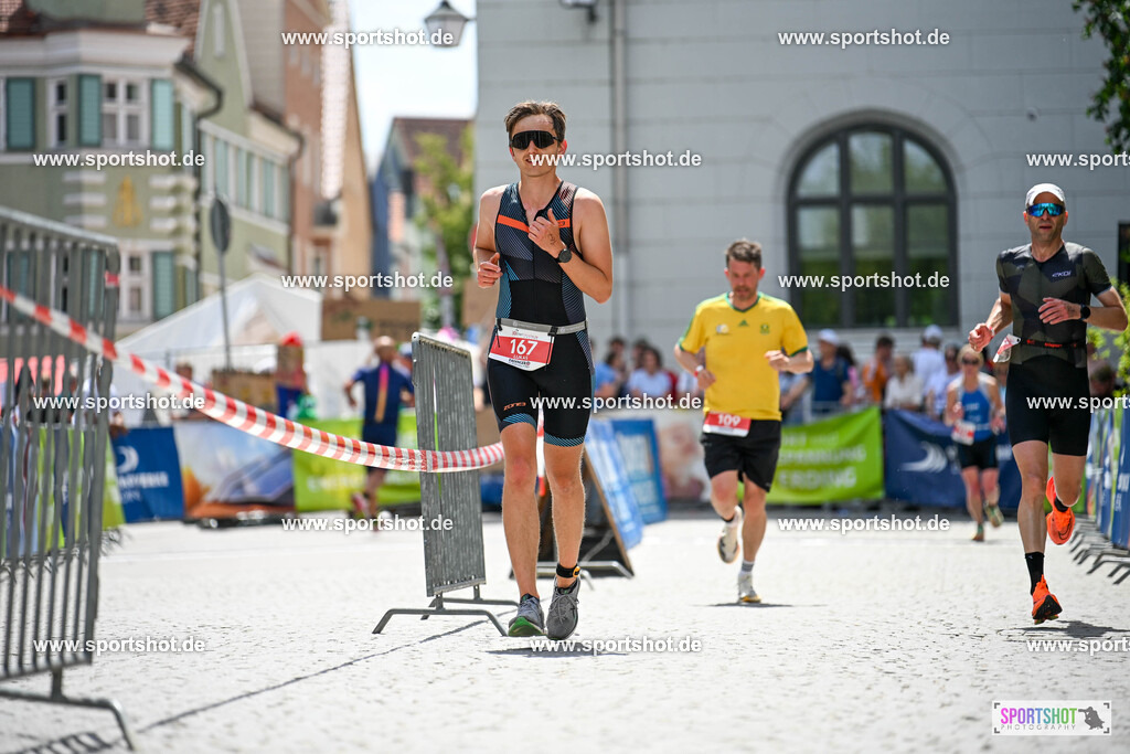 SZI_7345 | Stadttriathlon Erding 2025. #yourpictrs #sportshot_your_pictrs @Sportshotphotography #stadttriathlonerding Copyright: www.sportshot.de