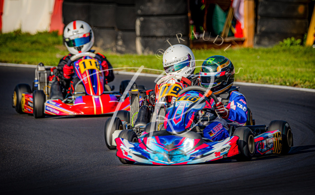 5513E051-0411-436D-BF33-EC77A941B6DA | traudl_s_fotos