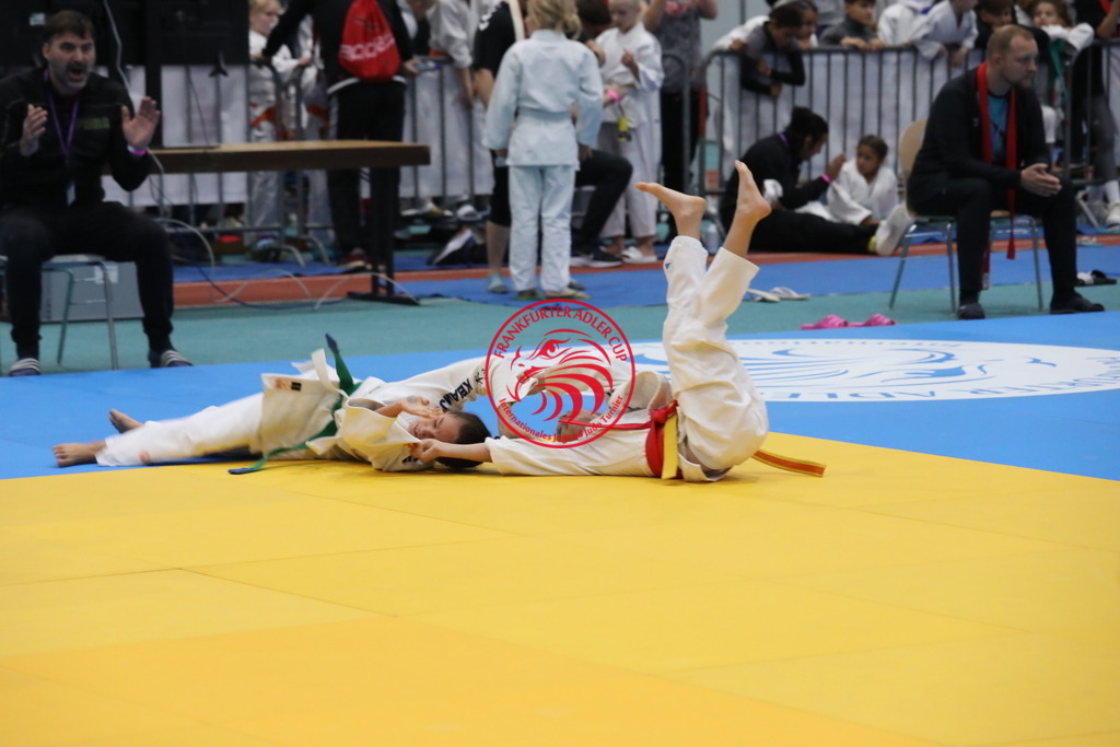 1J7A3003 | Fotos vom Adler Cup - Pictures from Adler Cup

Hier findet Ihr alle Eindrücke und großen Momente der Adler Cup Wochenenden. Here you will find all impressions and great moments of the Adler Cup weekends. - Realisiert mit Pictrs.com