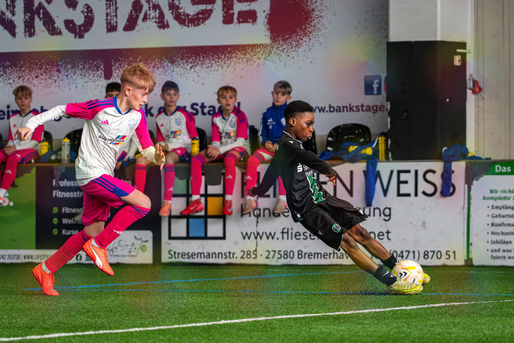 blr.pics-264 | Professionelle Fußball- und Sportfotografie. Spielbilder online ansehen und kaufen – Einzelbilder oder komplette Galerien in hoher Qualität. - Realisiert mit Pictrs.com