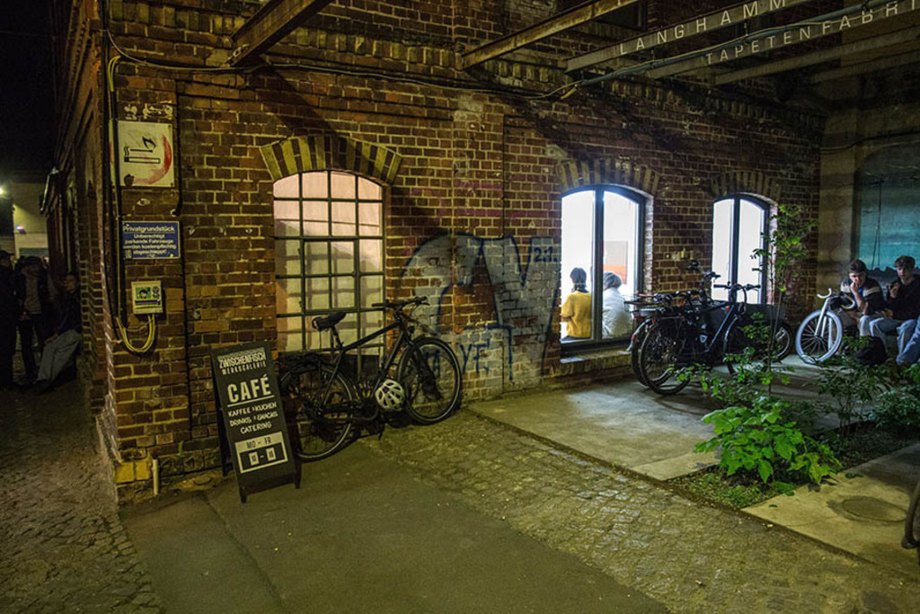 Tapetenwerk | Das Team hinter BILDLEXIKON LEIPZIG bündelt historische wie aktuelle Informationen über die Stadt Leipzig in Text und Bild auf einer Plattform und stellt diese der interessierten Öffentlichkeit zur Verfügung.