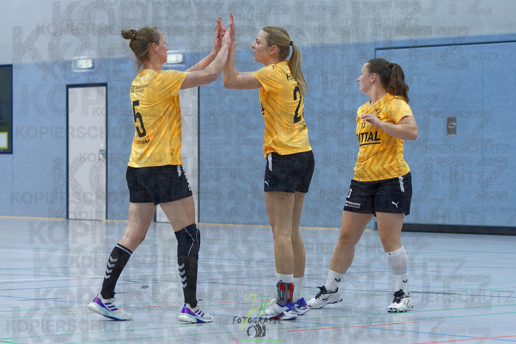 Frauen Oberliga Mitte (HHV); HSG Eibelshausen/Ewersbach - HSG Wettenberg II | Frauen Oberliga Mitte (HHV); HSG Eibelshausen/Ewersbach - HSG Wettenberg II am 13.12.2025 in Steinbrücken (Sporthalle am Hammerweiher)Photo © 2025 - Jörg Heinrich - Realisiert mit Pictrs.com