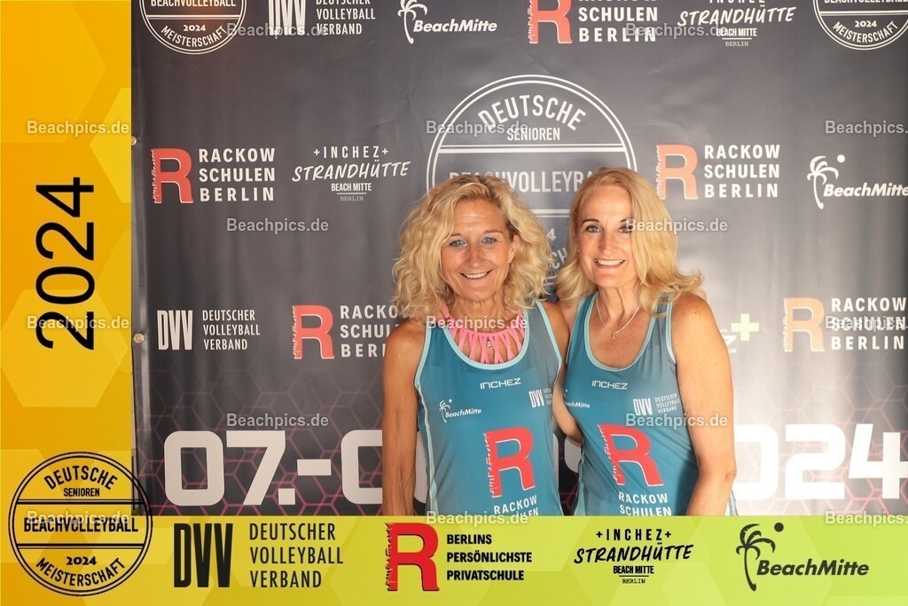 20240906_173600_410 | Sie befinden sich nun in der Bildergalerie von Beachpics.de. Sie können einzelne Bilder als Abzug, digital oder als spezielle Produkte erwerben.
Die Auswahl sehen sie, wenn sie unter dem gewünschten Bild auf Bestellen klicken!
Haben sie spezielle Wünsche,