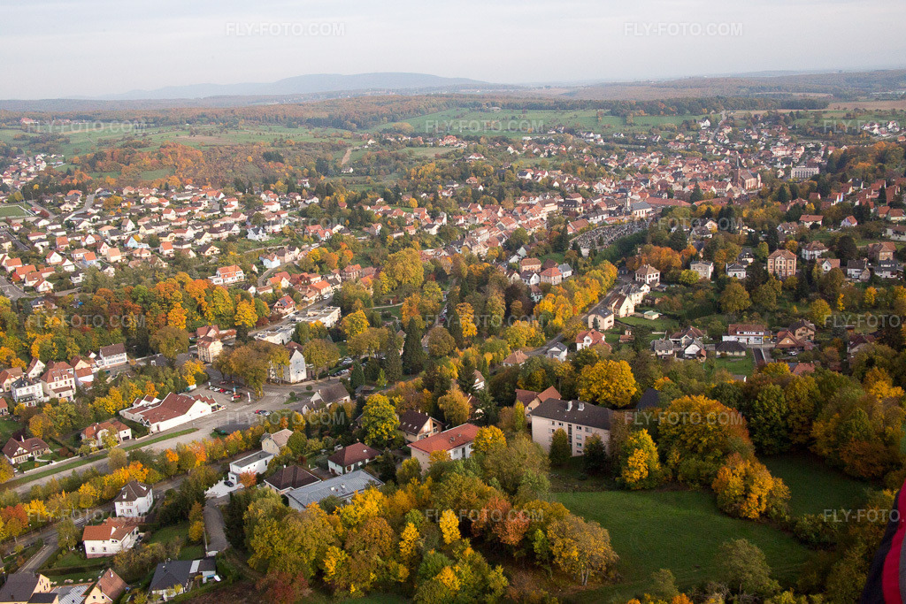 Aerial view: View of the town in Niederbronn-les-Bains in the state Bas-Rhin, France.Photo: IMG_084765.jpg taken on 10/24/2015 by Werner Riehm/FLY-FOTO.comResolution of the original: 5472 x 3648 px