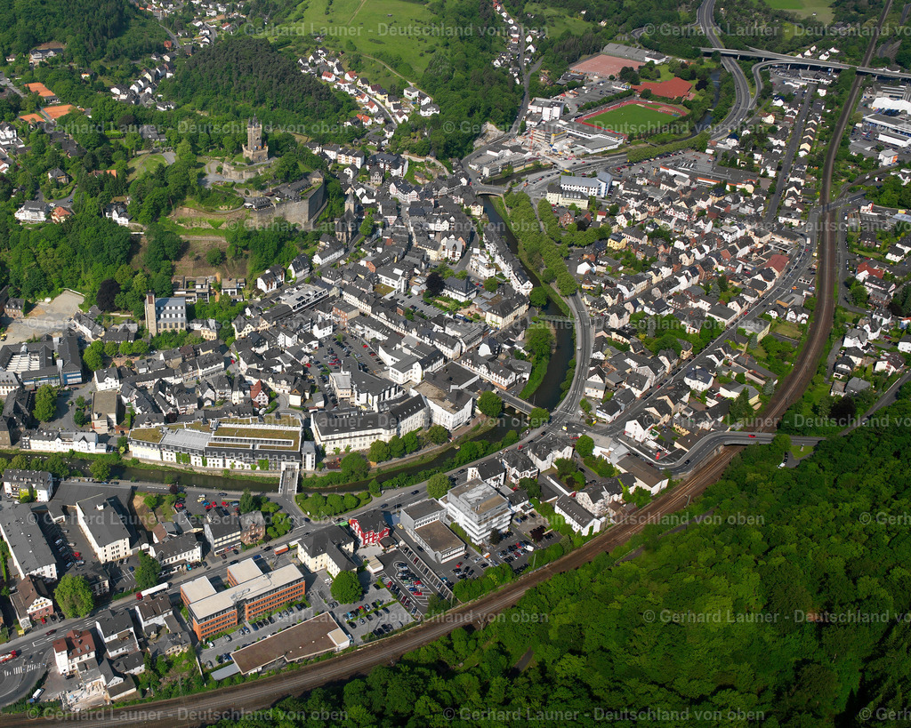 2611158 | DILLENBURG 09.06.2006 Stadtansicht des Innenstadtbereiches  in Dillenburg im Bundesland Hessen, Deutschland // City view on down town  in Dillenburg in the state Hesse, Germany Foto: Gerhard Launer