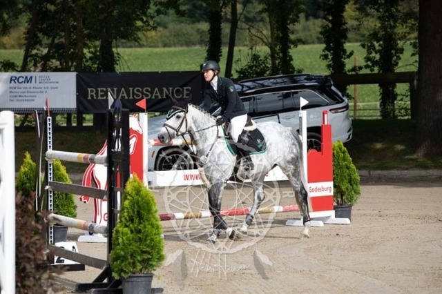 2B4A1255 | pixelfaenger - Realisiert mit Pictrs.com