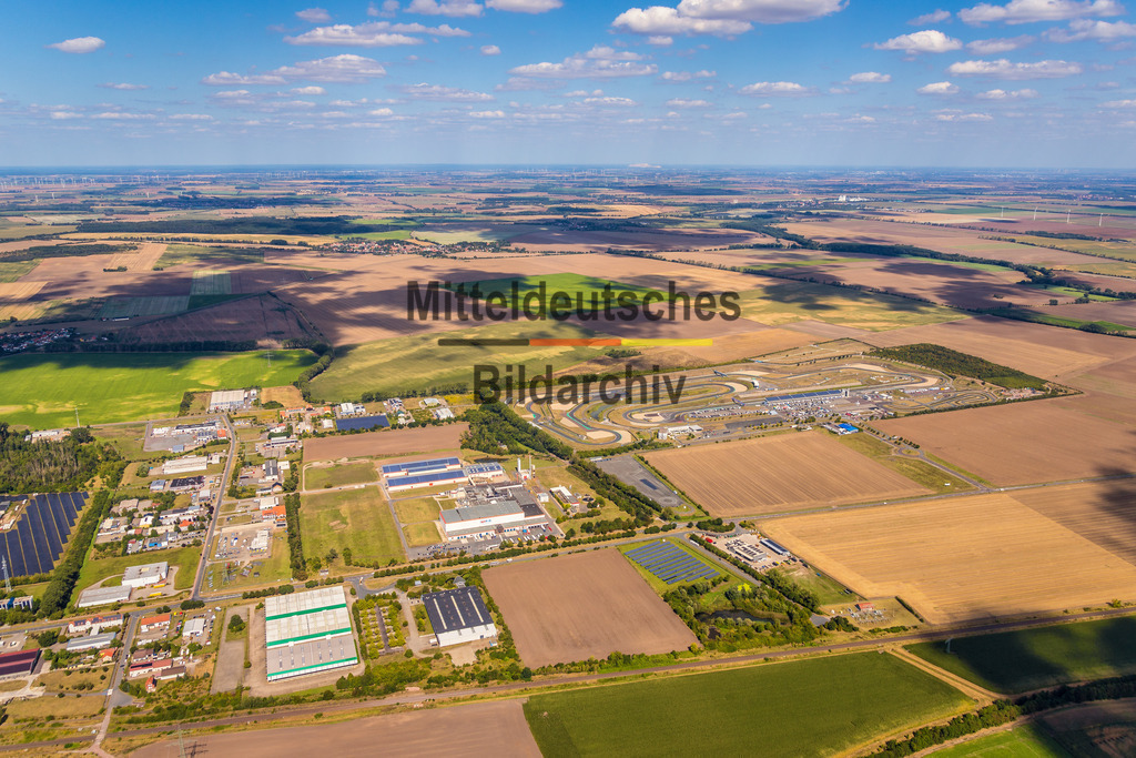 20_Oschersleben_Anderslebener_B246_Am_Pfefferbach_Agrarfrost_Motopark-0786 | Oschersleben - Realisiert mit Pictrs.com