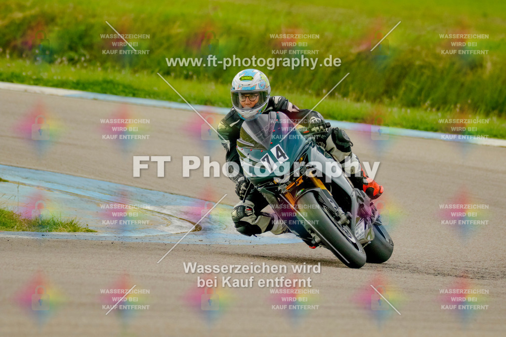 _7D21928 | Hier findet Ihr Bilder von Touristenfahrten auf der Nürburgring Nordschleife oder von anderen Veranstaltungen die ich besucht habe. Viel Spass beim Durch Schauen 