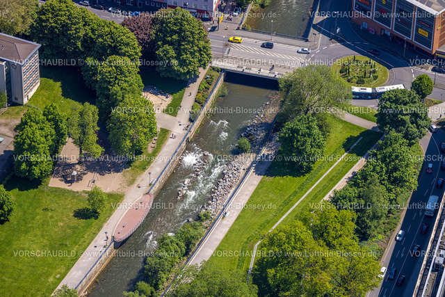 Hagen230502005 | Luftbild, Fluss Volme mit Gleitsohle, am Volmepark mit Aussichtsplattform, Mittelstadt, Hagen, Sauerland, Nordrhein-Westfalen, Deutschland