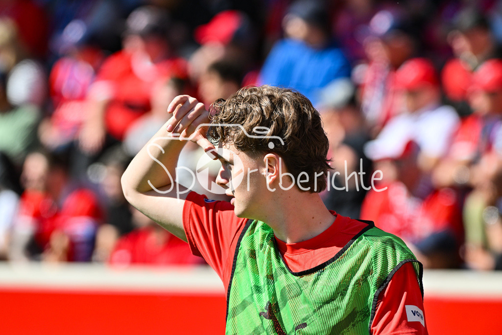 1. FC Heidenheim - FC Bayern München | im Bild Paul WANNER (Heidenheim 10) / Einzelfoto / Freisteller / Bundesliga: 1. FC Heidenheim - FC Bayern Muenchen, Voith Arena am 19.04.2025