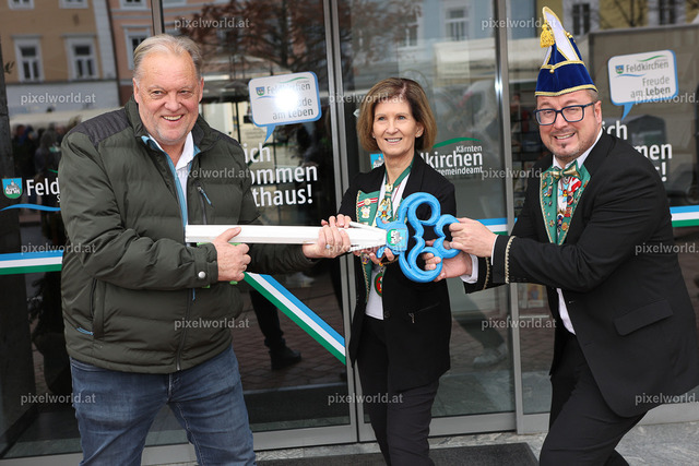 Faschingswecken am Hauptplatz Feldkirchen | Bildershop von pixelworld.at - Realisiert mit Pictrs.com