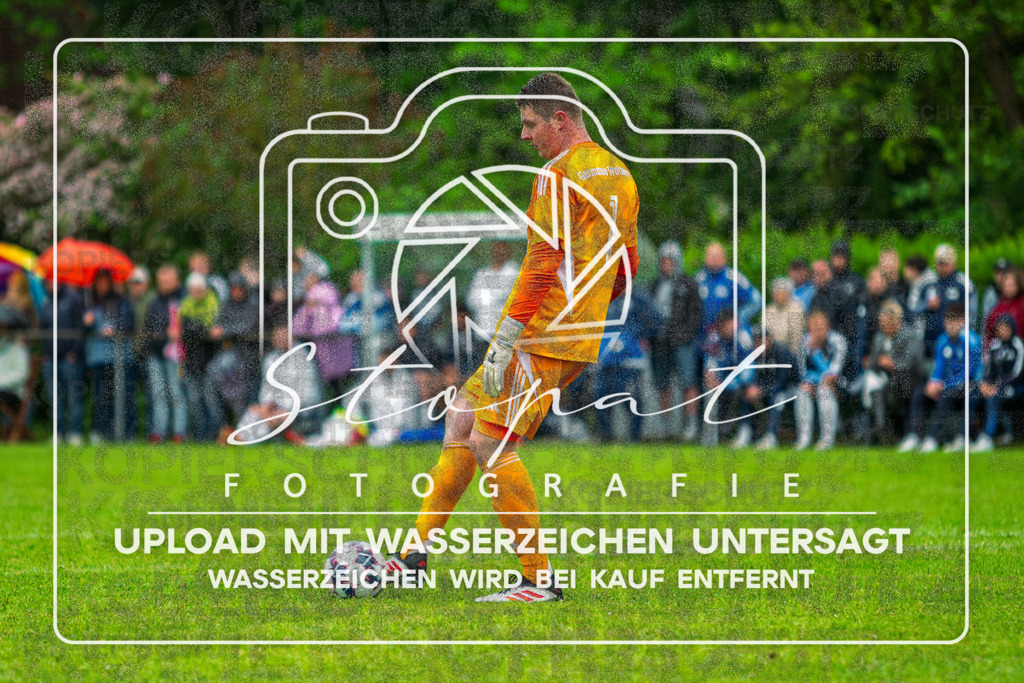 Final Kreispokal HK - Germania Walsrode vs. TSV Wietzendorf | Maximilian Hüster (Germania Walsrode #1); Finale Kreispokal HK - Germania Walsrode vs. TSV Wietzendorf am 07.06.2026 in Sportplatz Alter Schulweg, Schülern - Realisiert mit Pictrs.com