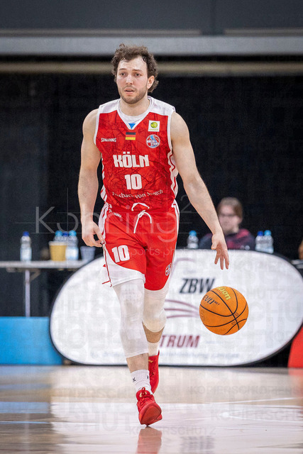 Barmer 2. Basketball Bundesliga ProA: Bayer Giants Leverkusen vs. RheinStars Koeln, 04.04.26 | Leverkusen, 04.04.26 - Haris Hujic (RheinStars Köln, 10) während des Spiels der Barmer 2. Basketball Bundesliga ProA: Bayer Giants Leverkusen vs. RheinStars Koeln in der Ostermann Arena in Leverkusen.