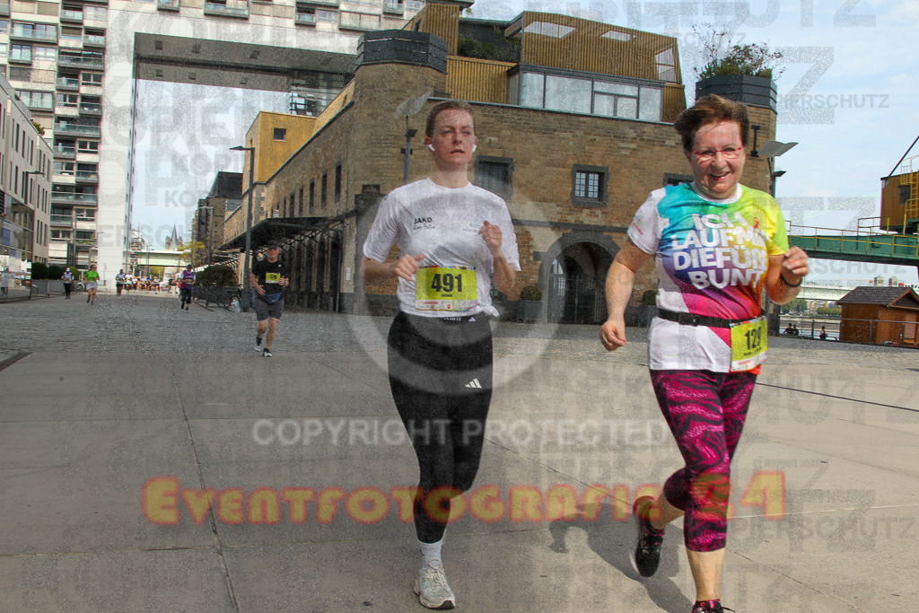 250920_1334_EV4_6089 | Sportfotografie im Rhein-Sieg Kreis, Köln, Bonn, NRW, Rheinland Pfalz, Hessen, etc. Unser Tätigkeitsfeld umfasst den Laufsport vom Volkslauf über den Marathon, Duathlon, Triathon bis zum Ultralauf wie Kölnpfad Ultra oder Schindertrail.